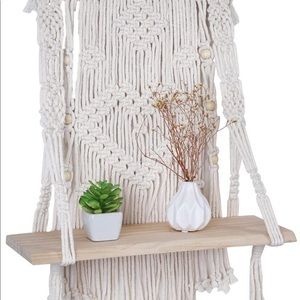 Macramé Wall Shelf